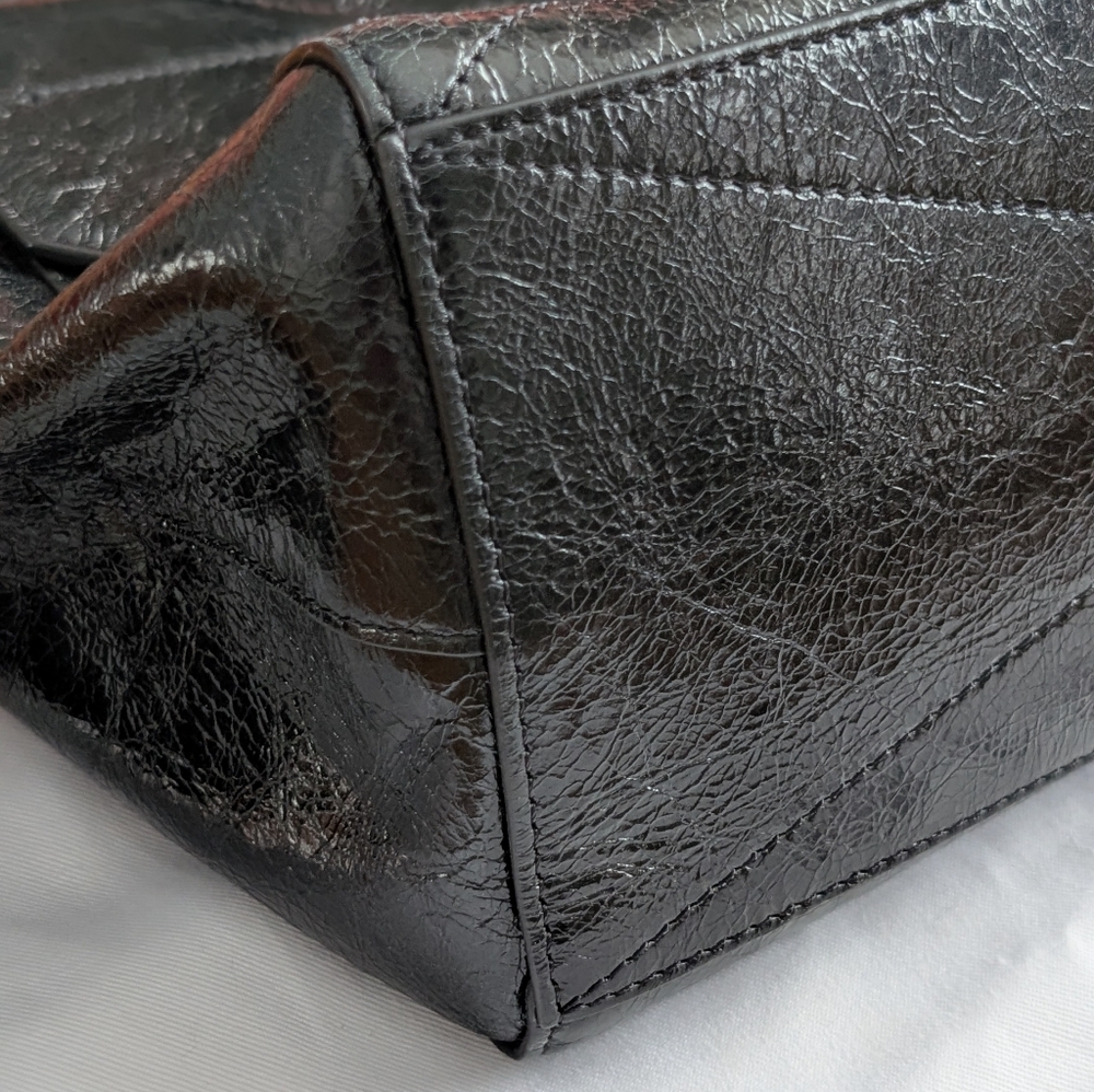 Givenchy Black Leather Medium Shoulder / Crossbody Bag with Chain & Strap - Picture 15 of 17